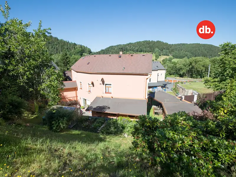 Prodej rodinného domu 300 m², pozemek 1483 m², Teplička – náhled fotky 3