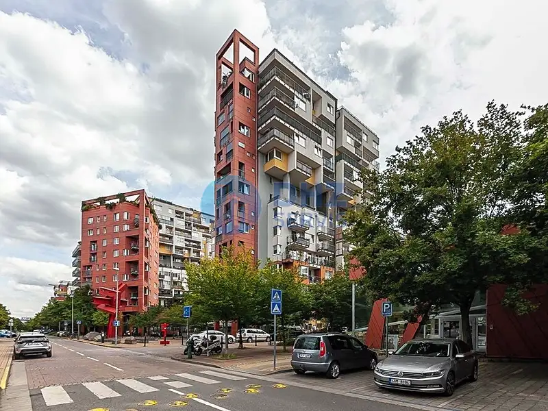 Prodej bytu 4+kk 108 m², Praha – náhled fotky 2