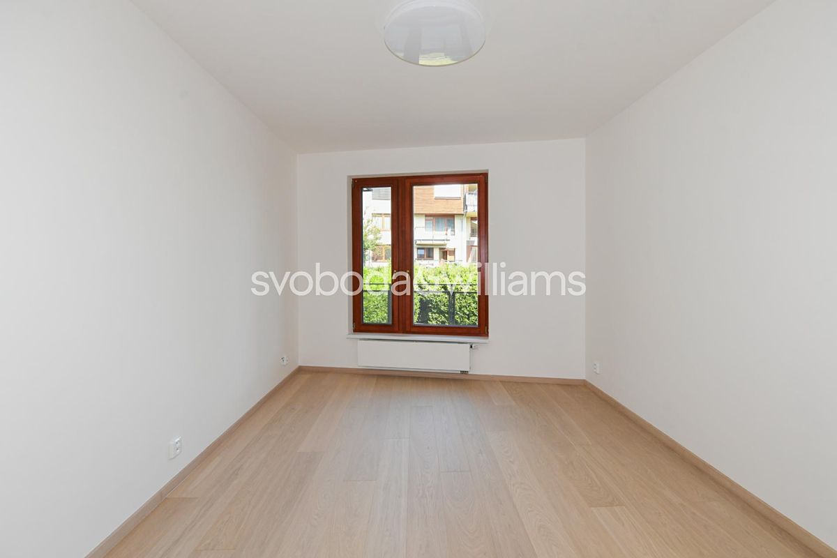 Pronájem bytu 2+kk 50 m² – fotografie 5