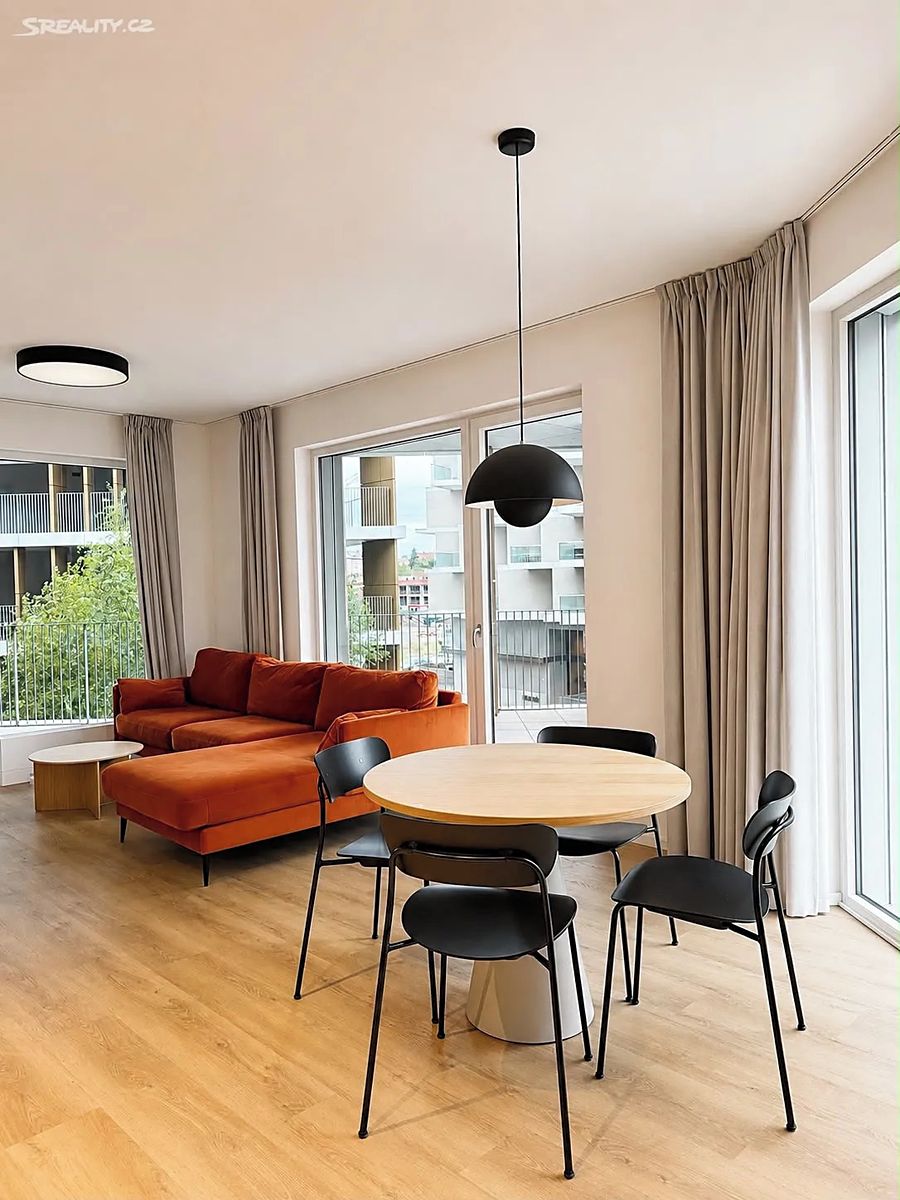 Pronájem bytu 3+kk 110 m² – fotografie 2