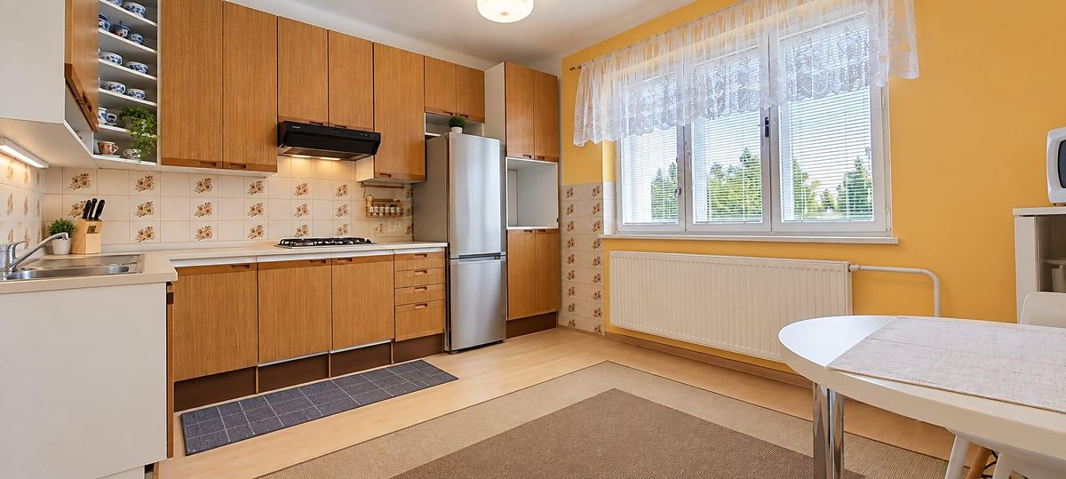 Prodej rodinného domu 140 m², pozemek 1260 m² – fotografie 3