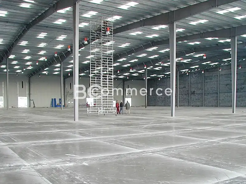 Pronájem skladového prostoru 2304 m², Brno – náhled fotky 1