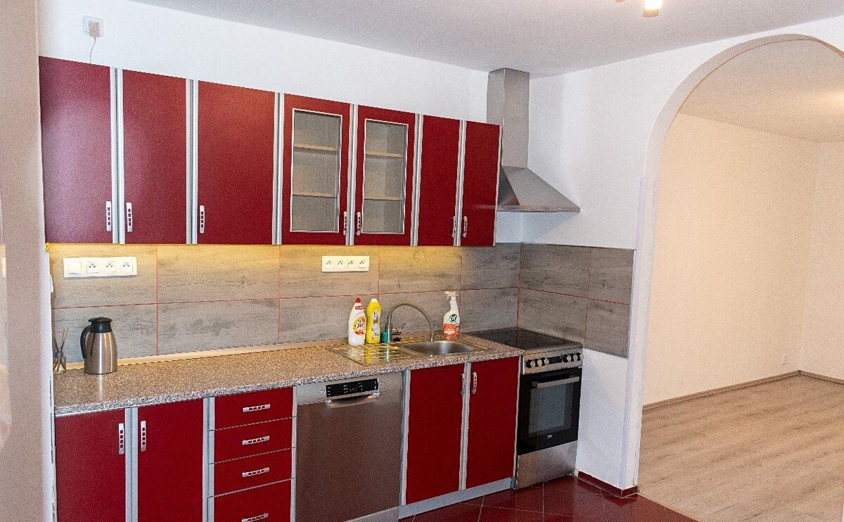 Pronájem bytu 3+1 62 m² – fotografie 3