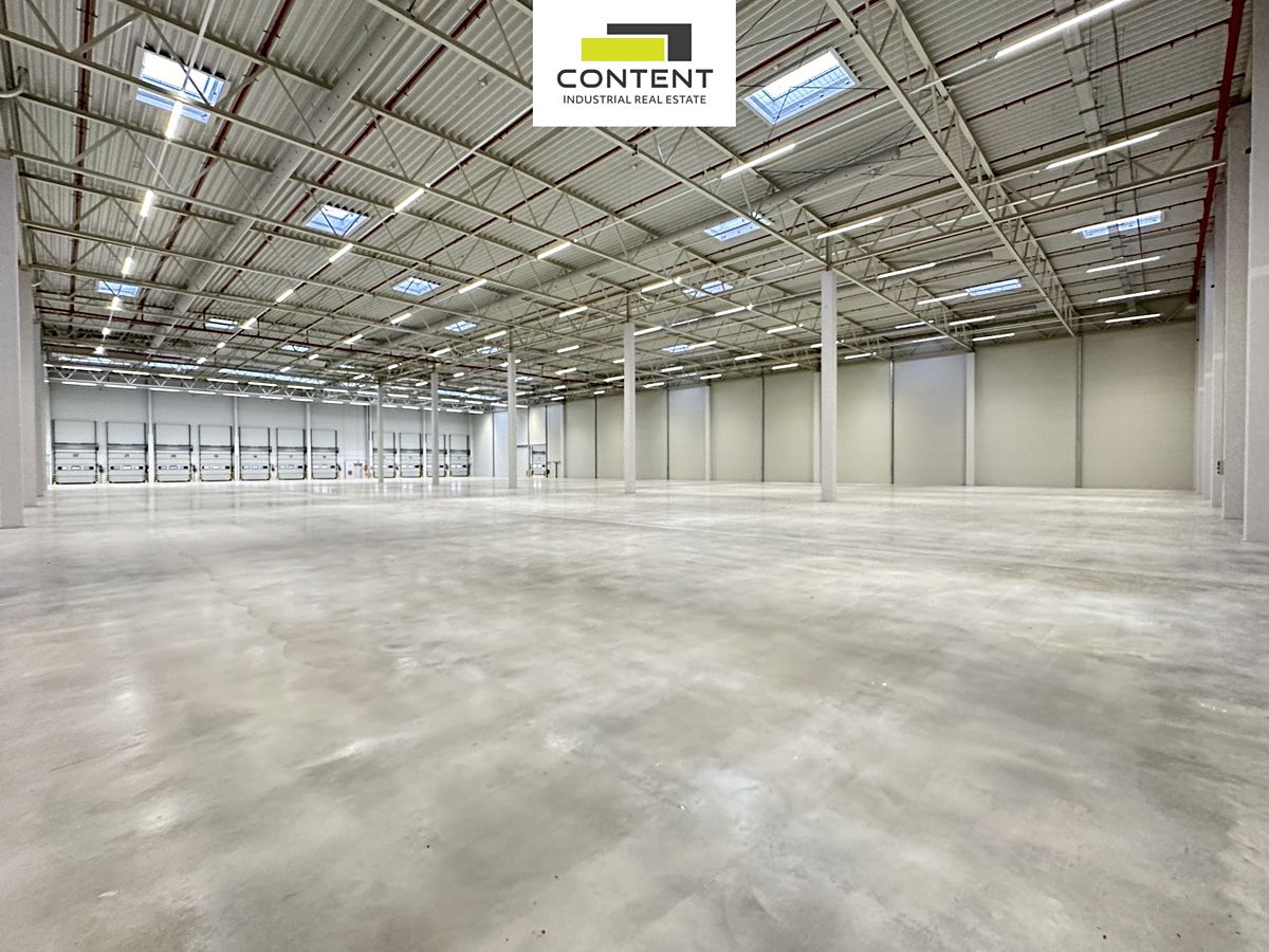 Pronájem skladového prostoru 20940 m² – fotografie 2