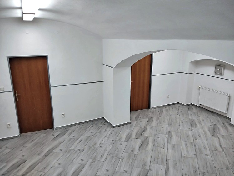 Комерційне приміщення в оренду, 83 м² (5 з 14)