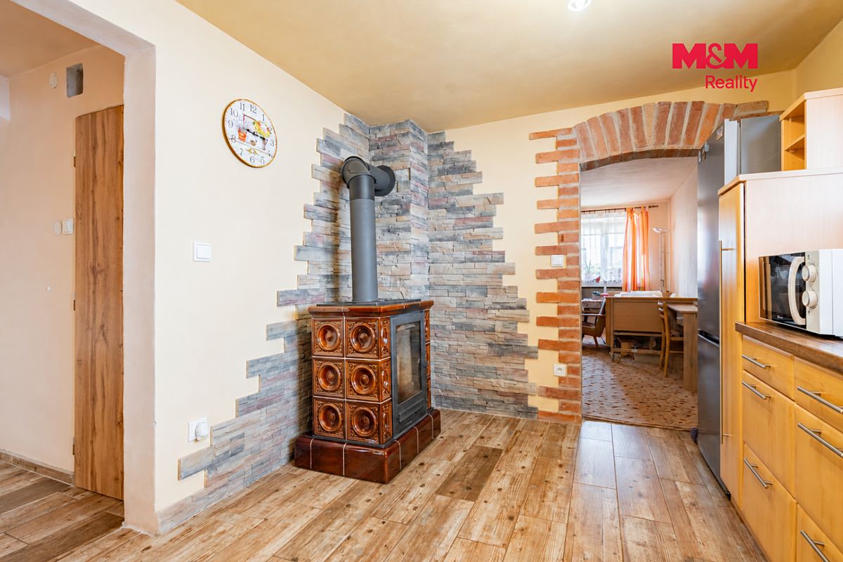 Prodej rodinného domu 80 m², pozemek 496 m² – fotografie 3