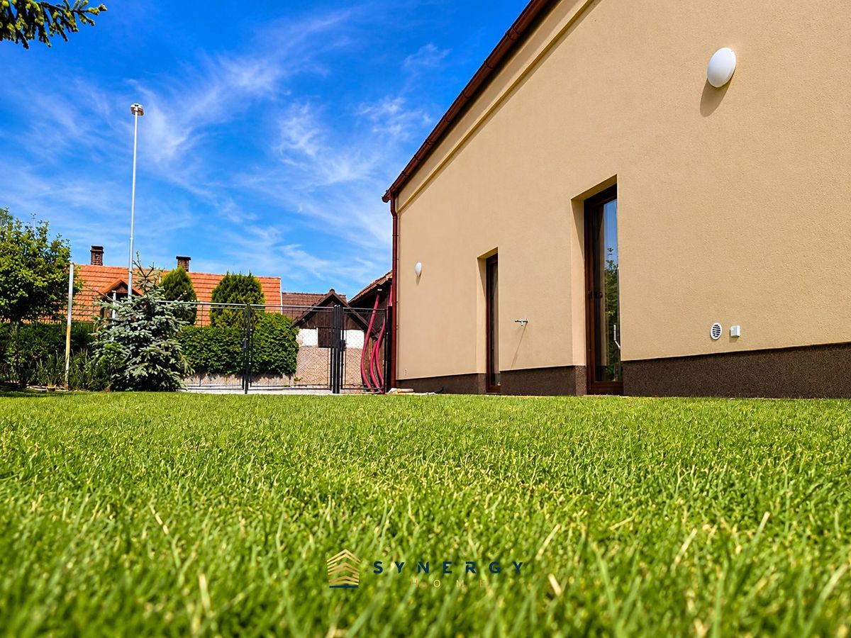Prodej rodinného domu 130 m², pozemek 229 m² – fotografie 3
