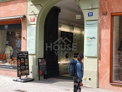 Pronájem obchodního prostoru 25 m²