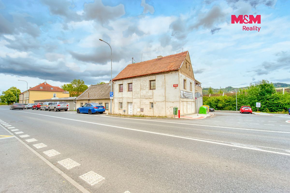 Prodej rodinného domu 189 m², pozemek 197 m² – fotografie 2