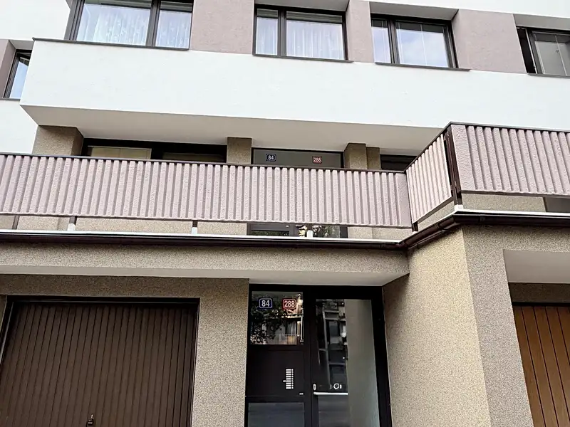 Prodej bytu 3+kk 82 m², Hradec Králové – náhled fotky 2