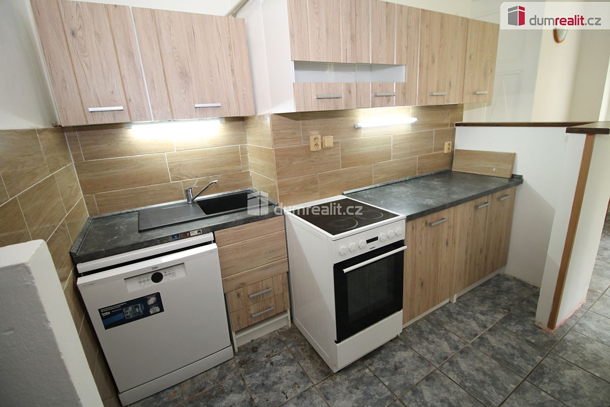 Pronájem bytu 2+1 67 m² – fotografie 2