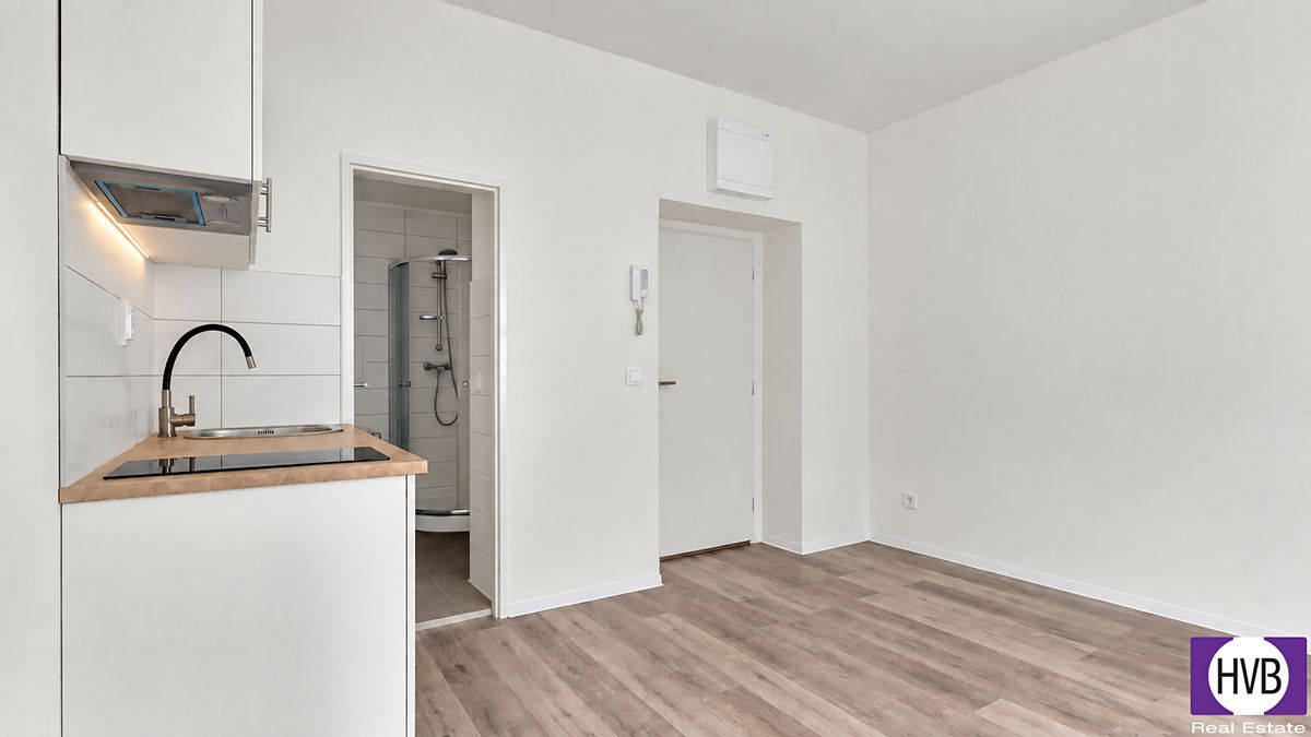 Prodej bytu 1+kk 16 m² – fotografie 4