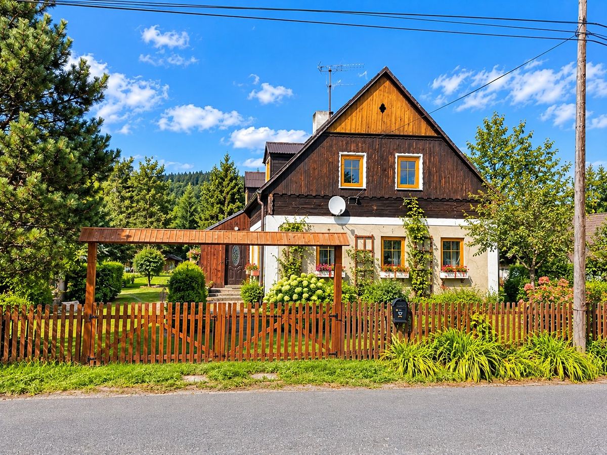 Prodej rodinného domu 220 m², pozemek 1044 m² – fotografie 4