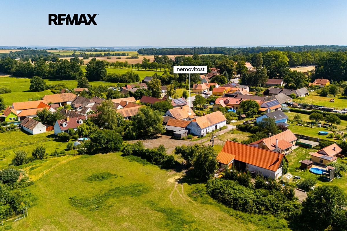 Prodej rodinného domu 90 m², pozemek 757 m² – fotografie 4