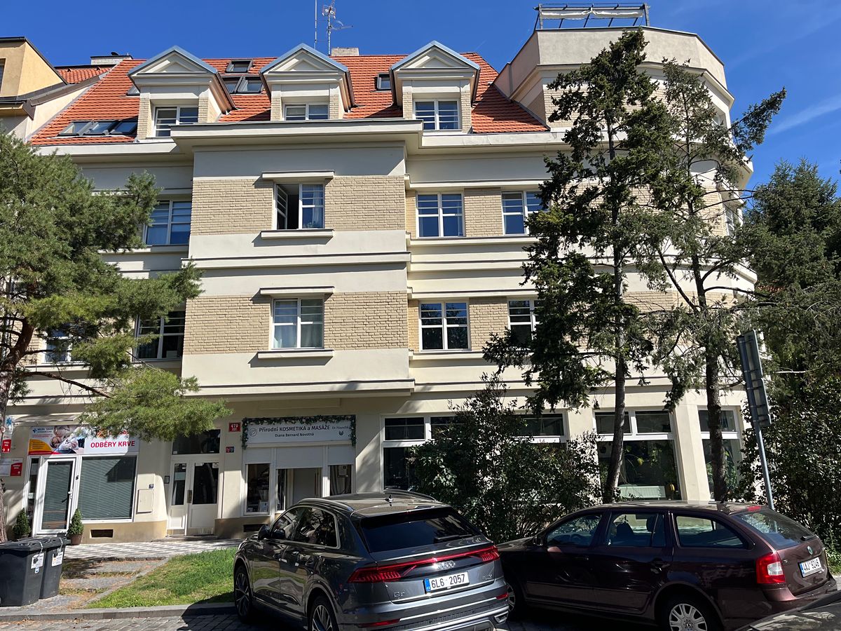 Pronájem bytu 2+1 56 m²