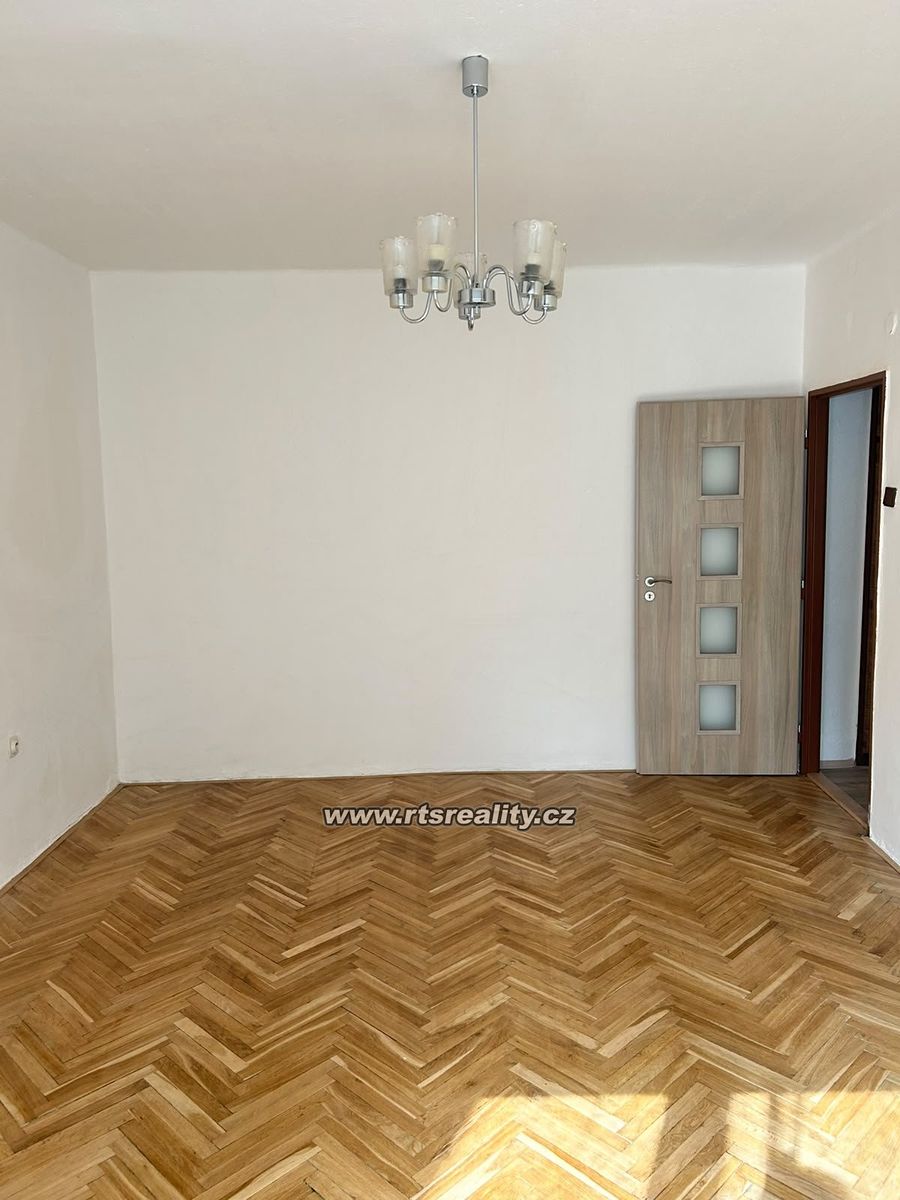 Pronájem bytu 2+1 52 m² – fotografie 5