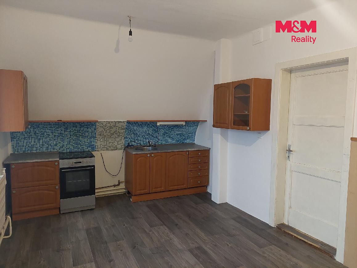Pronájem bytu 3+1 106 m² – fotografie 3