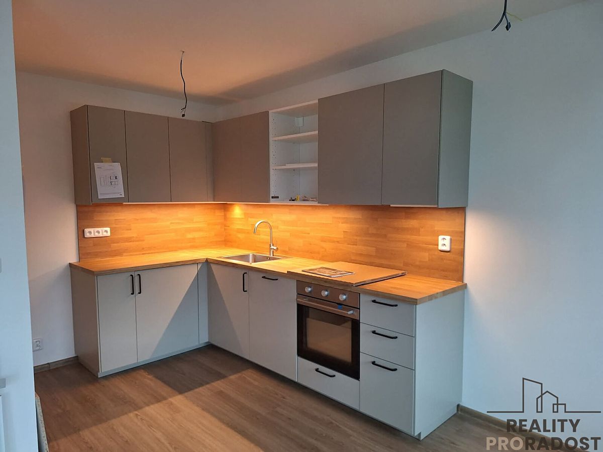 Pronájem bytu 3+kk 70 m²