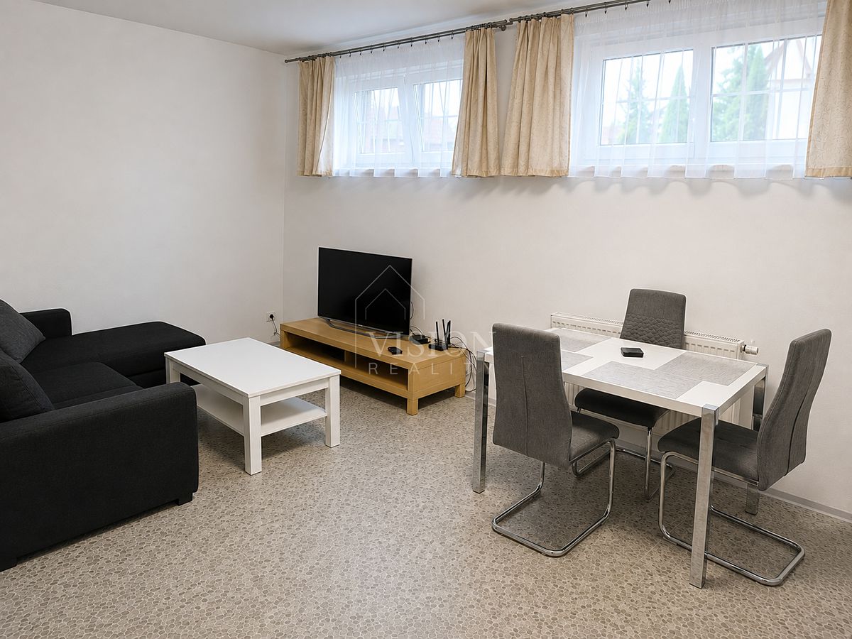 Pronájem bytu 1+1 30 m² – fotografie 4