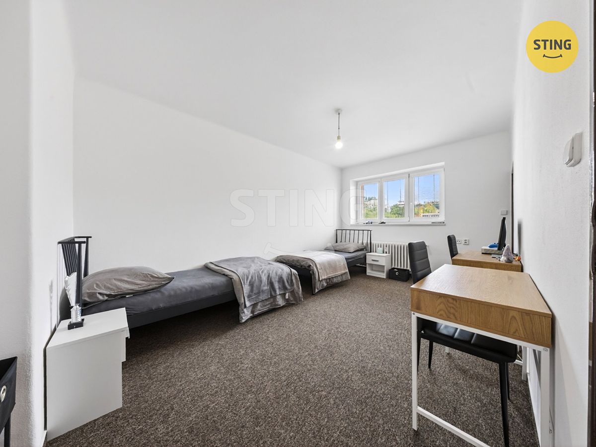 Pronájem bytu 2+kk 41 m² – fotografie 2