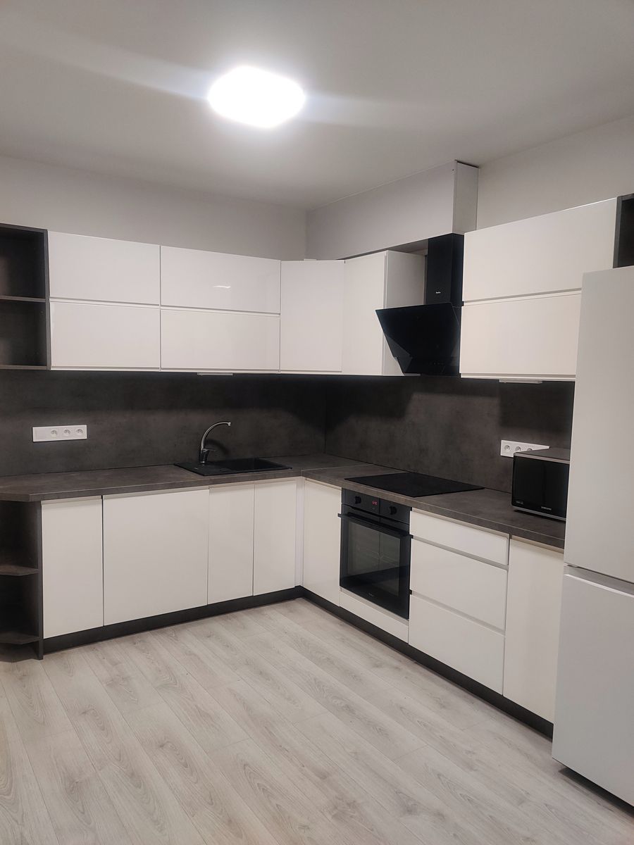 Pronájem bytu 2+kk 60 m² – fotografie 2