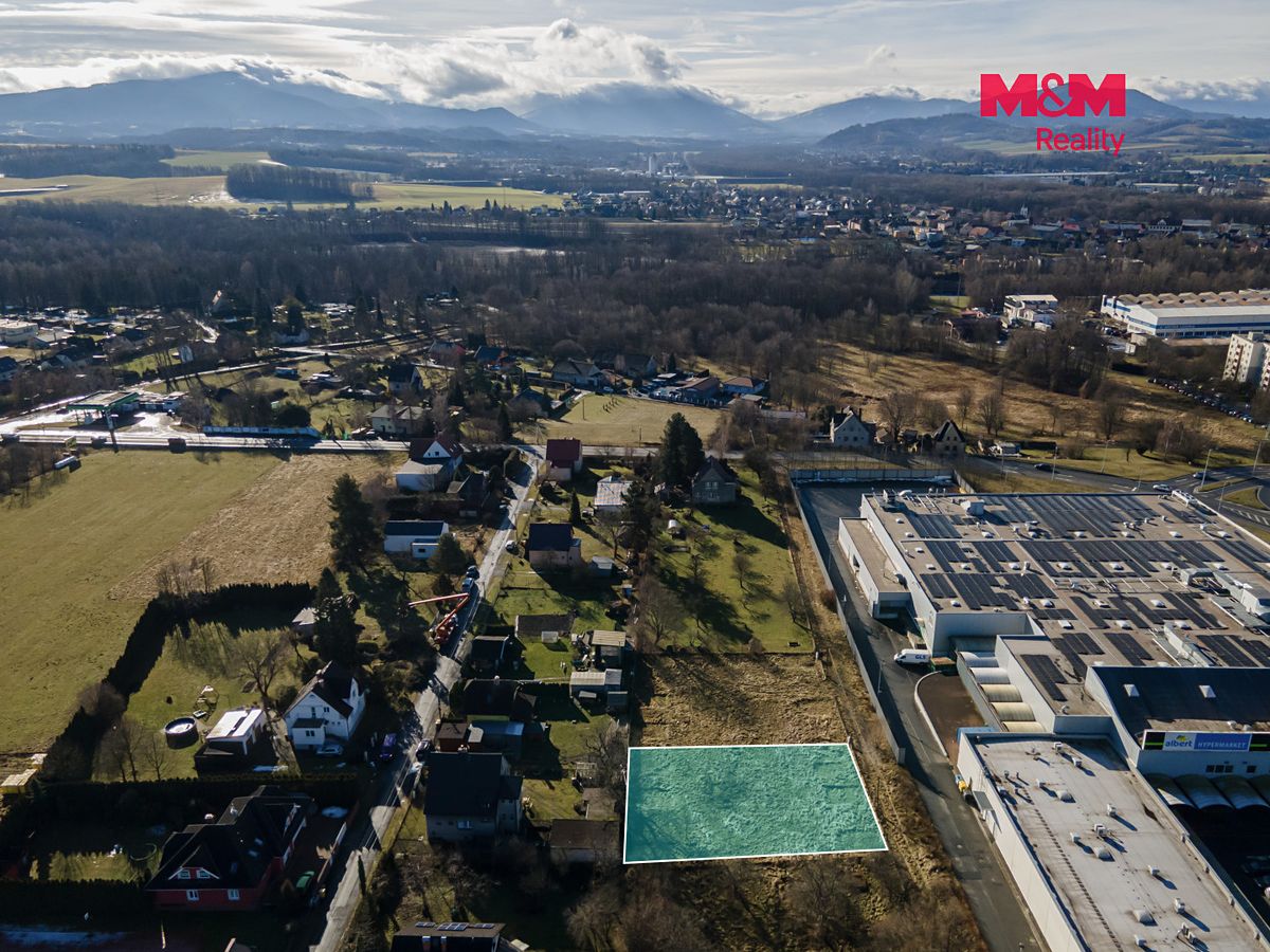 Prodej stavebního pozemku 1028 m² – fotografie 3