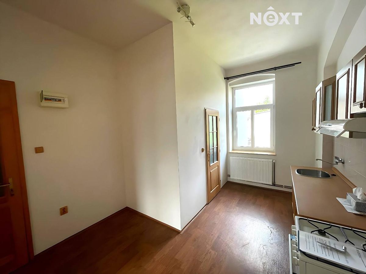 Pronájem bytu 1+1 35 m² – fotografie 5
