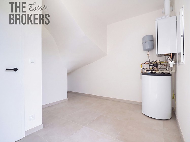 Prodej domu, 173 m² (15 z 23)