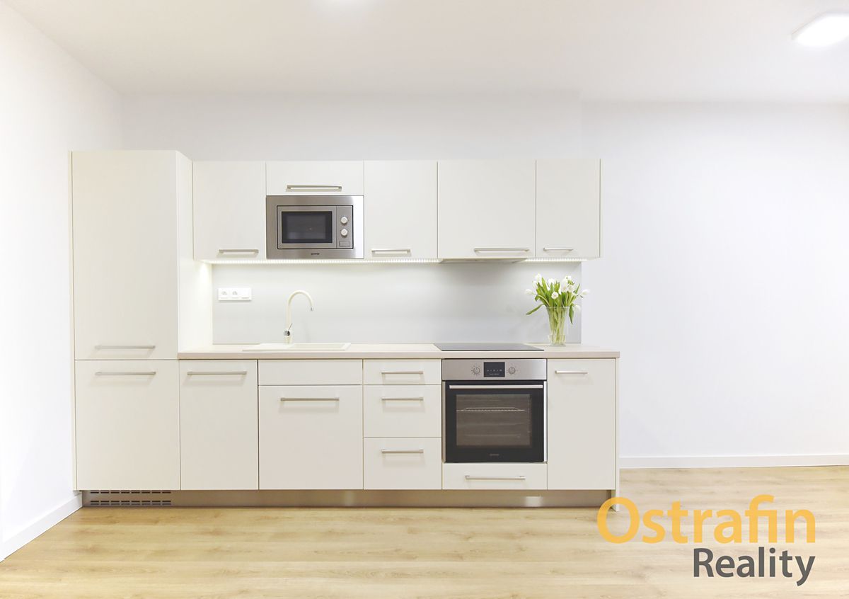 Pronájem bytu 2+kk 50 m² – fotografie 2