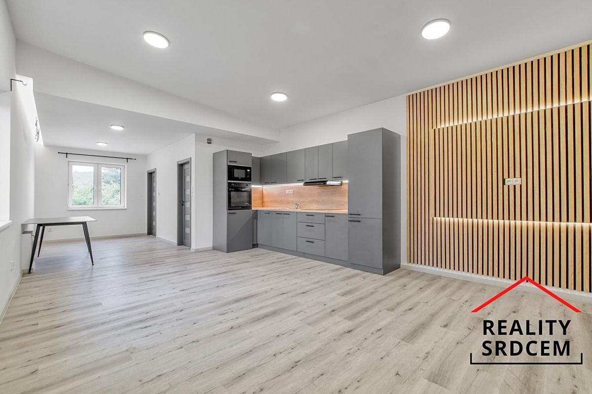 Pronájem bytu 2+kk 65 m²