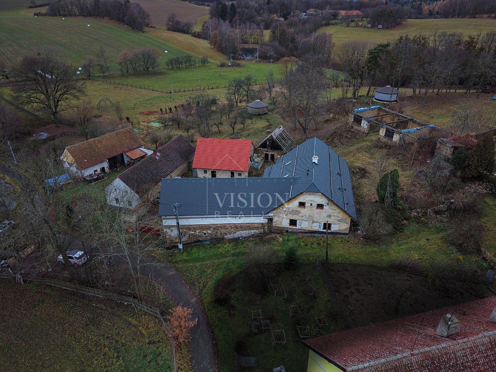 Prodej zemědělské usedlosti 413 m², pozemek 21829 m²