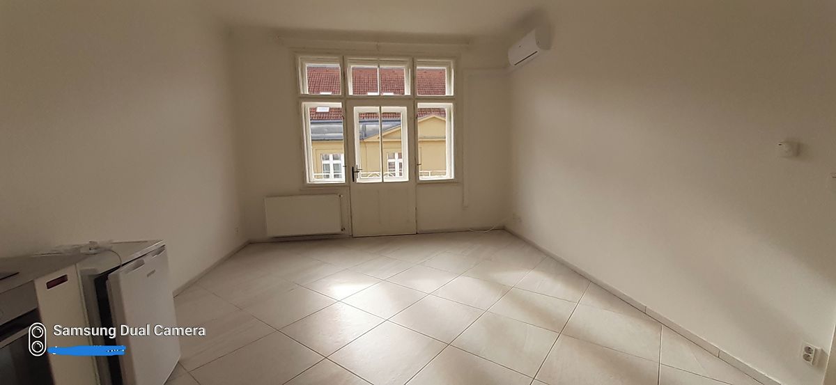 Pronájem bytu 2+kk 52 m²