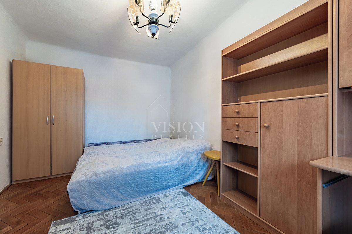 Prodej rodinného domu 140 m², pozemek 303 m² – fotografie 5