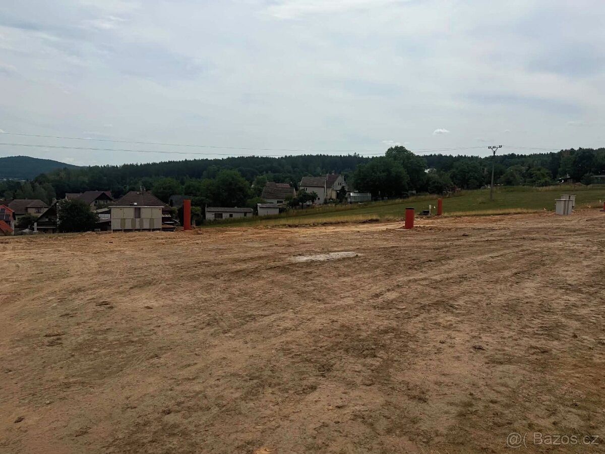 Prodej stavebního pozemku 627 m² – fotografie 3