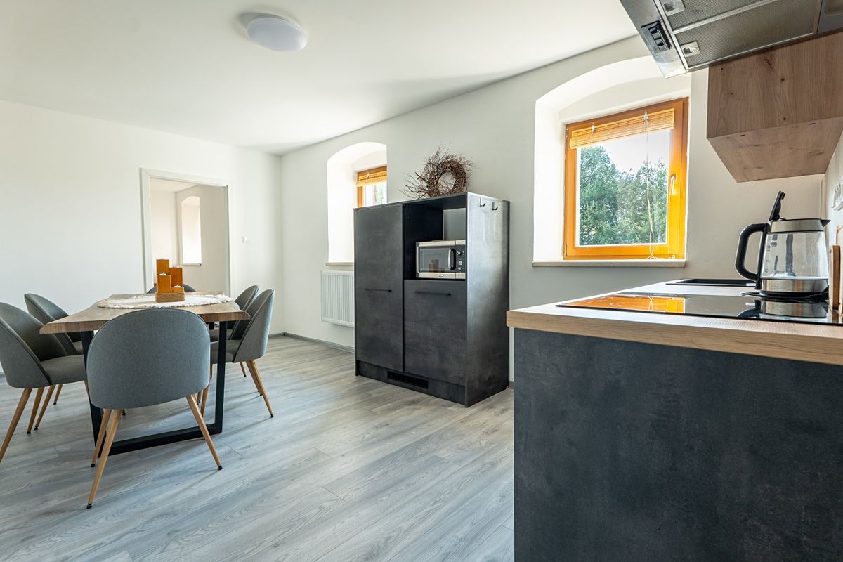 Pronájem bytu 3+1 75 m² – fotografie 3