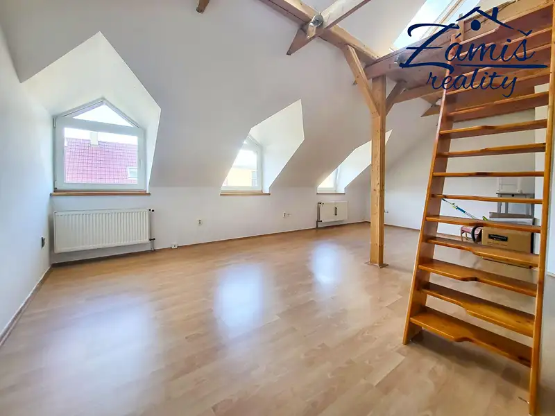 Prodej činžovního domu 400 m², Kladno – náhled fotky 2