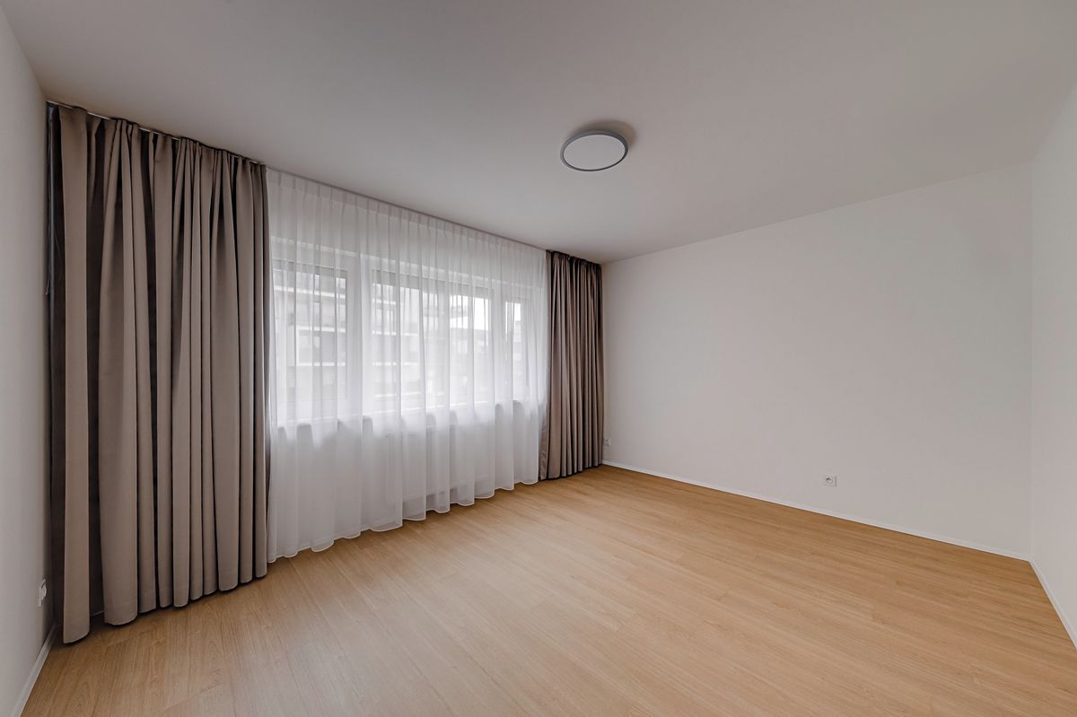 Pronájem bytu 3+kk 80 m² – fotografie 4