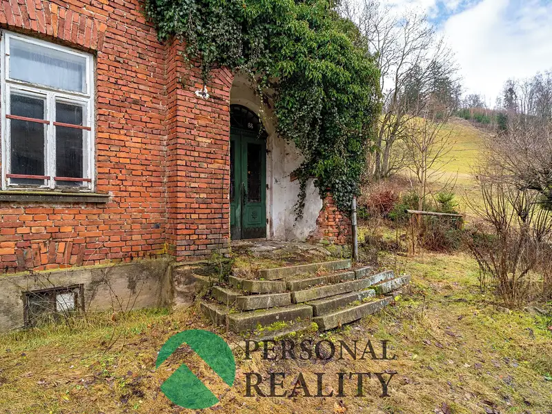 Prodej rodinného domu 251 m², pozemek 6051 m², Benecko – náhled fotky 3