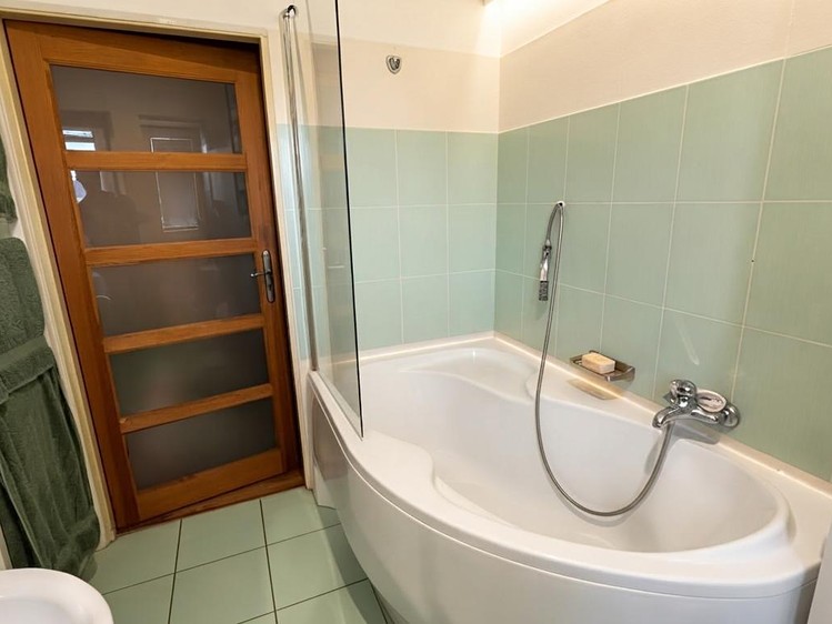 Комерційне приміщення на продаж, 353 м² (35 з 44)