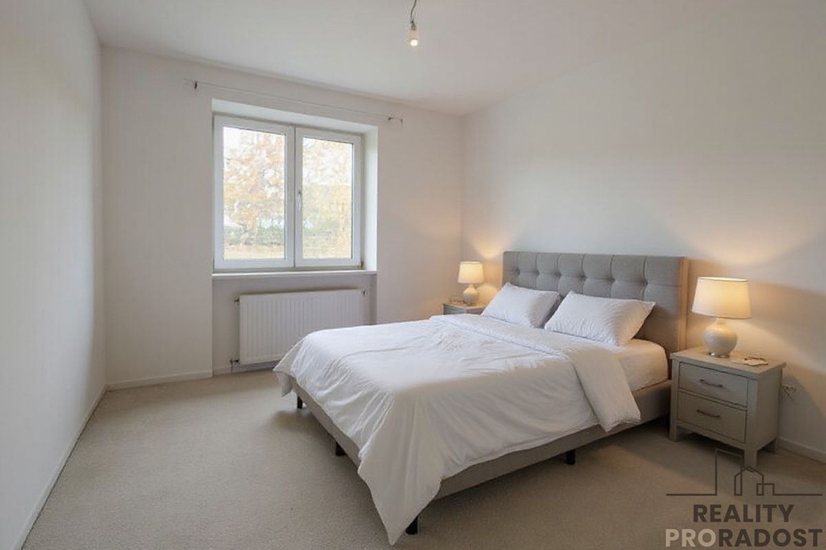 Prodej rodinného domu 213 m², pozemek 792 m² – fotografie 3