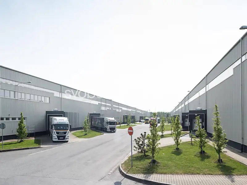 Pronájem komerční nemovitosti 8696 m², Kněževes – náhled fotky 3
