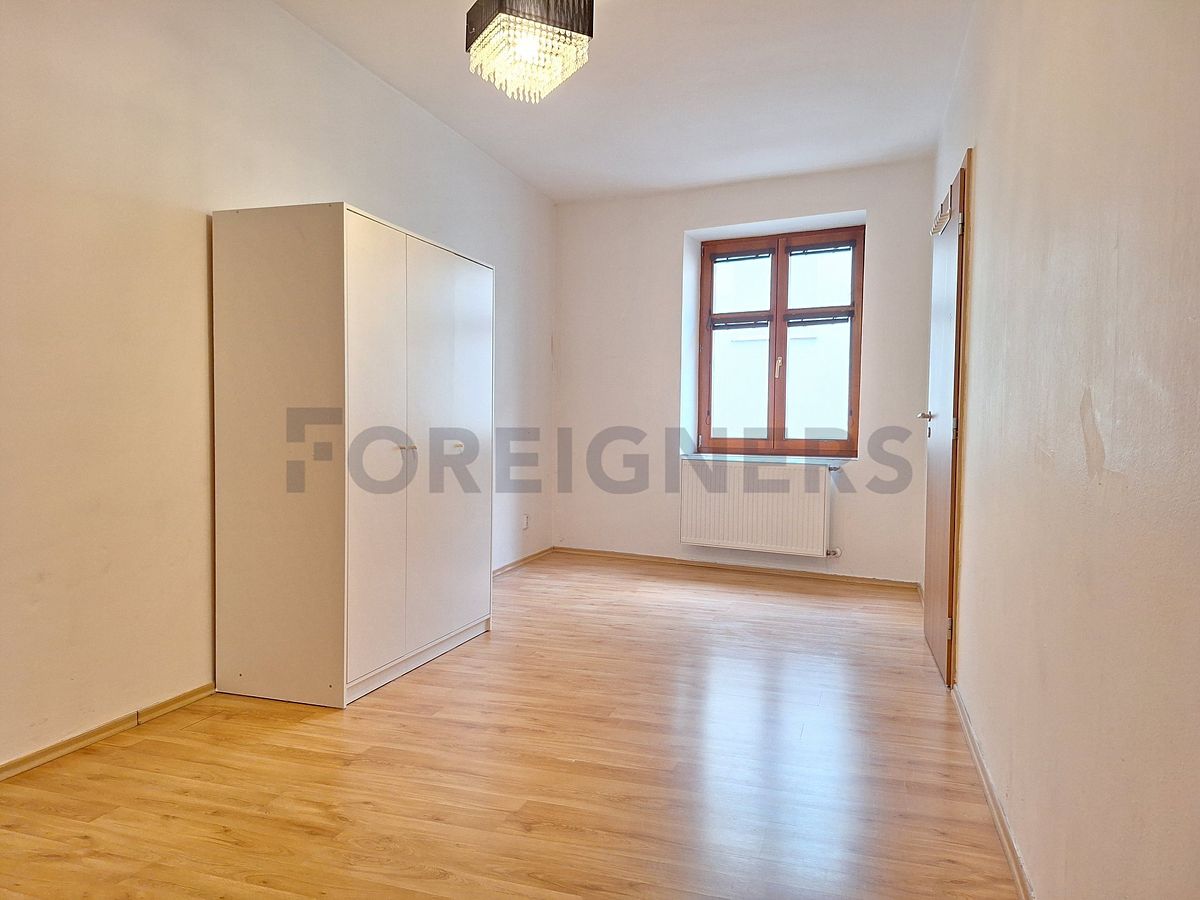 Pronájem bytu 2+kk 66 m² – fotografie 4