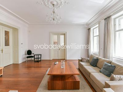 Pronájem bytu 4+1 147 m²