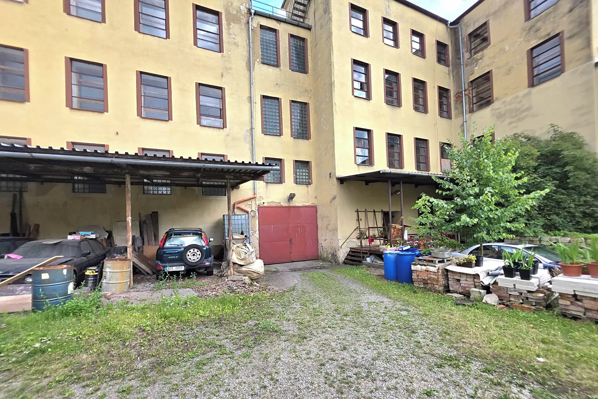 Pronájem výrobní haly, prostoru 3768 m² — fotografie 18