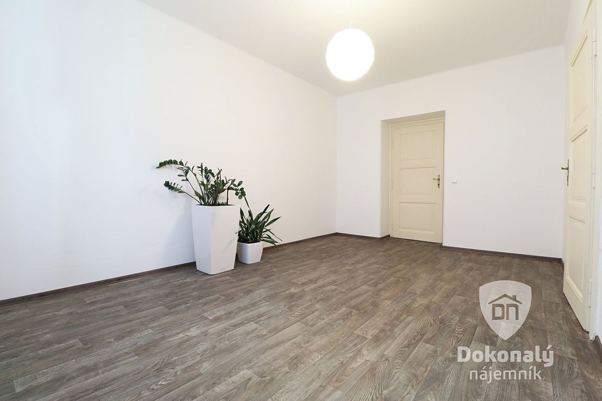 Pronájem bytu 3+kk 84 m² – fotografie 2