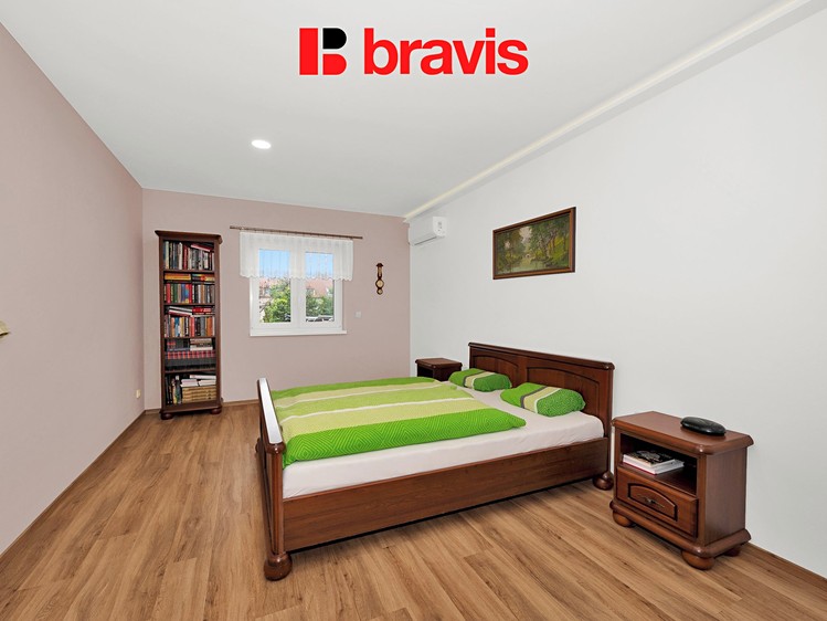 Prodej domu, 262 m² (8 z 24)