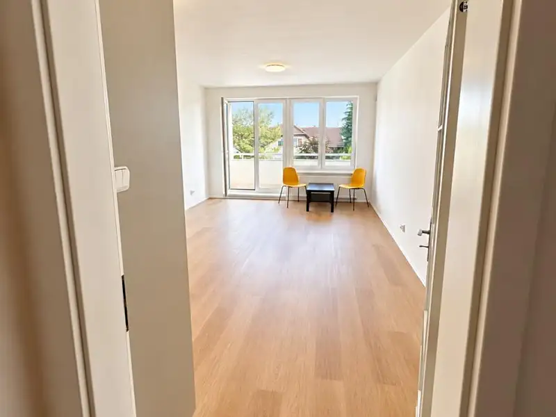 Pronájem bytu 1+kk 34 m², Hostivice – náhled fotky 2