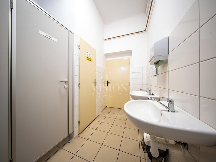 Комерційне приміщення в оренду, 86 м² (9 з 18)