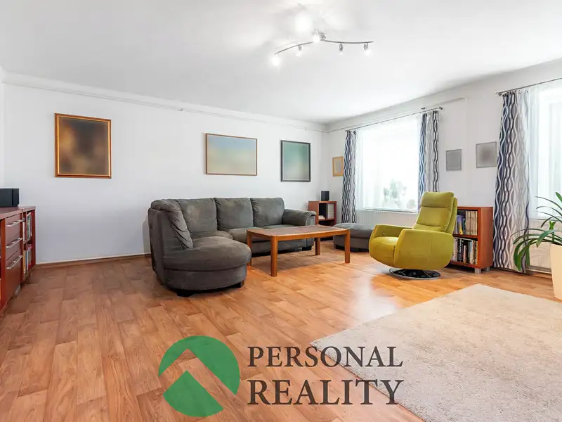 Prodej rodinného domu 164 m², pozemek 843 m², Dvůr Králové nad Labem – náhled fotky 2
