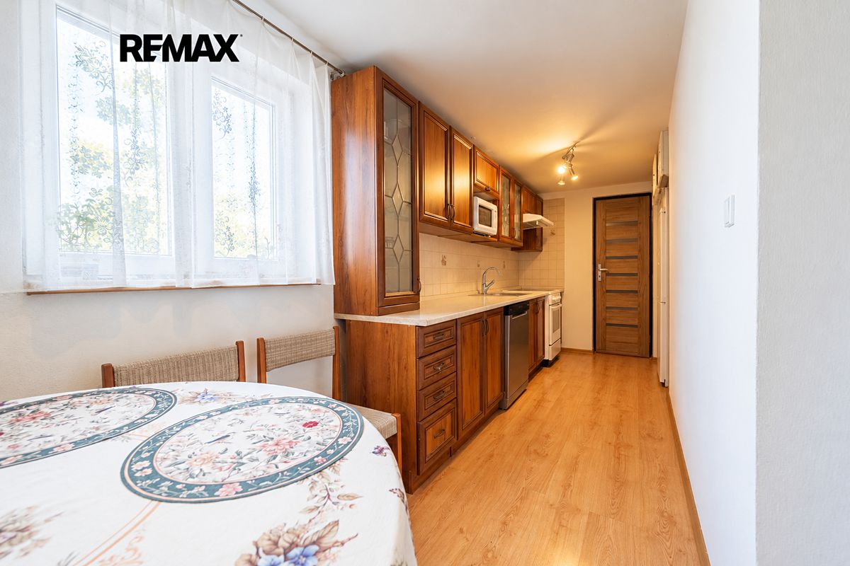 Prodej rodinného domu 160 m², pozemek 1334 m² – fotografie 5